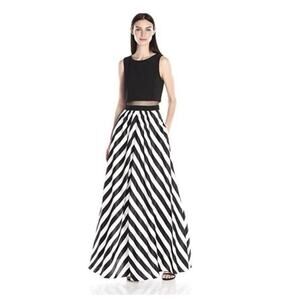 BETSY & ADAM Black/White Striped Sleeveless A-Line Maxi Dress 6